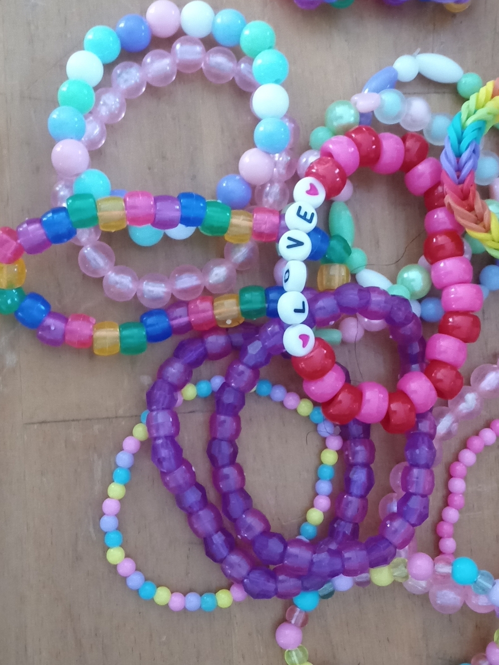 Kids Colorful Beaded Bracelet Set - Purple, Pink, Red